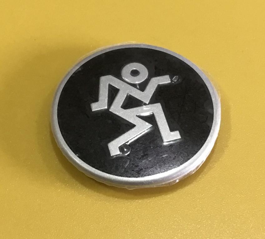 Mackie Running Badge Logo 31mm Diameter